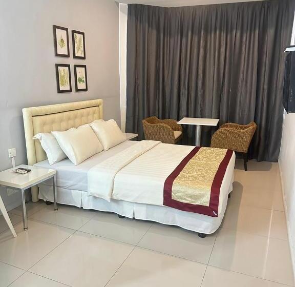 اتاق سوپریور, Kingsman Boutique