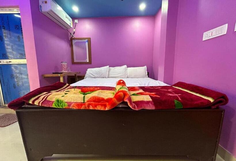 Номер Deluxe, New Nayantara Lodge