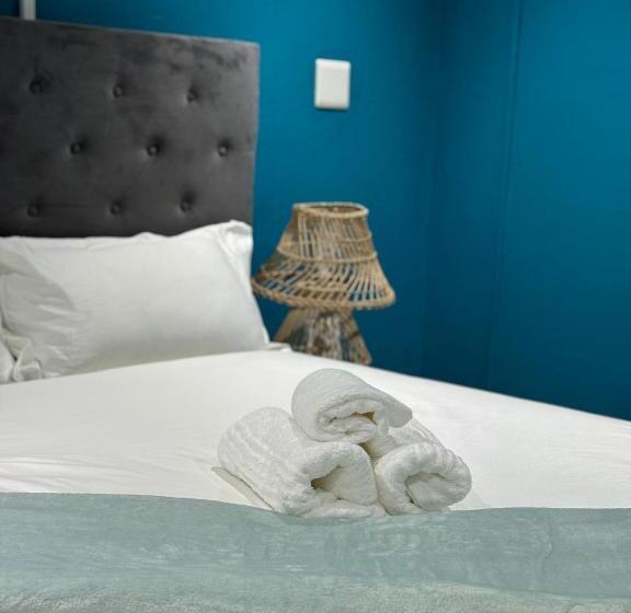 Номер Стандарт Вид на Сад, Entindini Guest House