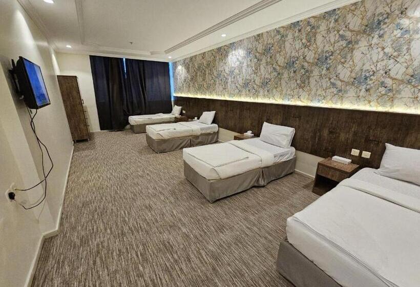 Четырехместный Номер Deluxe, Al Khulafaa 5 Hotel By Tera