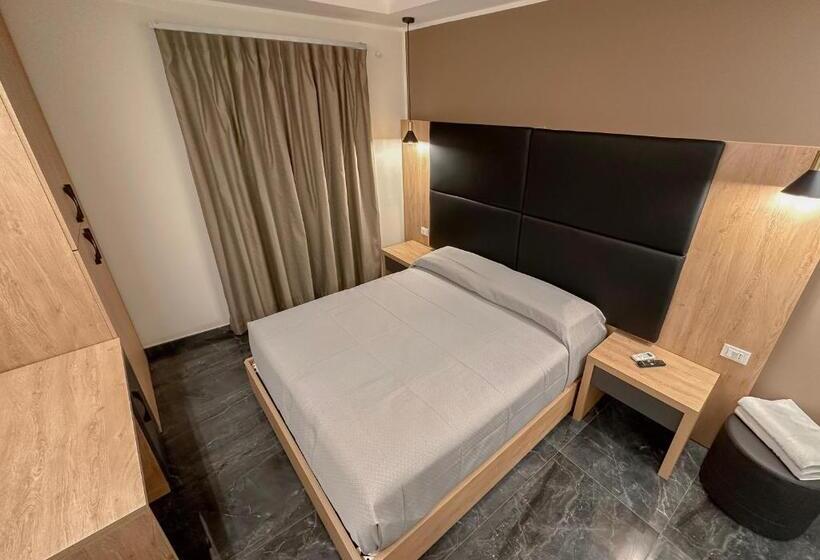 Номер Стандарт с Балконом, B&b Cristallo