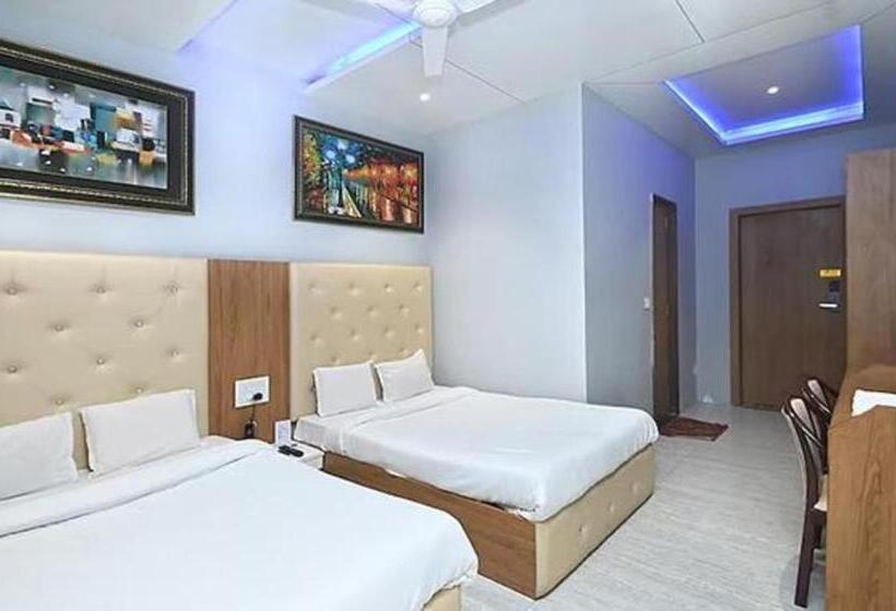 Номер Deluxe, Fabhotel Prime Maya Palace