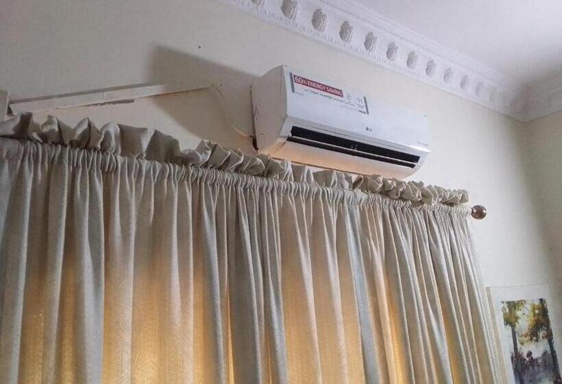 اتاق استاندارد با تخت بزرگ, Lekki Astore Hotel And Apartments