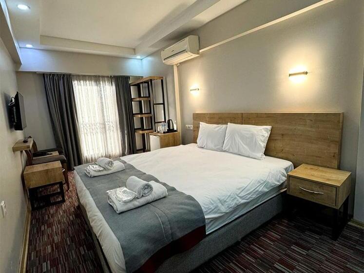 Номер Deluxe, Mojo Otel İzmir