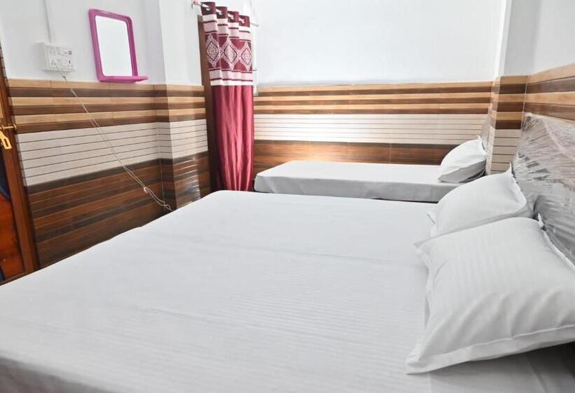 Номер Стандарт Трехместный, Vaidehi Home Stay