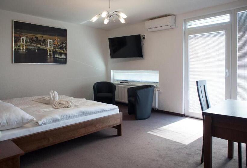 Апартаменты Deluxe 1 Спальня, Penzión Arizona