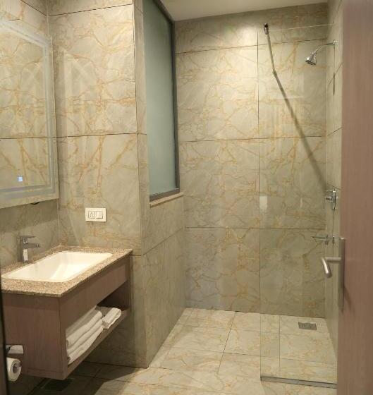 Superior-perhehuone, Acr Luxury