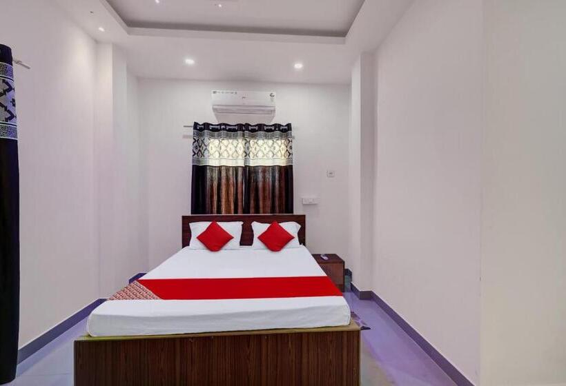 Трехместный Номер Классика, The Mahalaxmi Inn