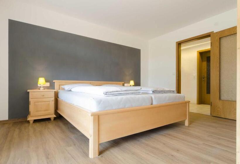 Апартаменты 1 Спальня Нижний Этаж, Ferienwohnung Kobelsberg