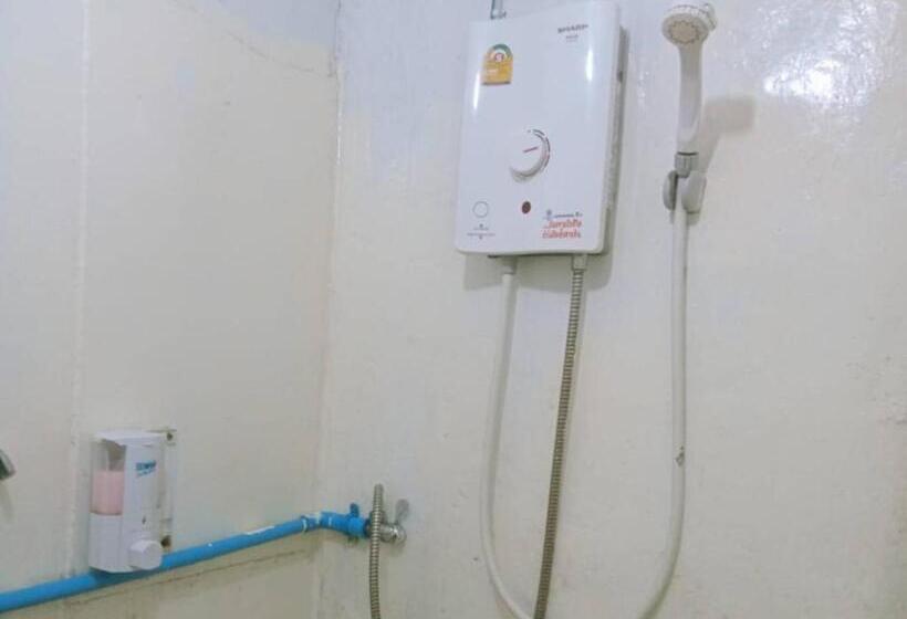 Standaard Vierpersoonskamer, Ameen Homestay อามีน โฮมสเตย์