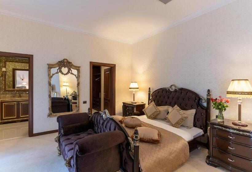 سوئیت پرزیدنت, Qafqaz Resort