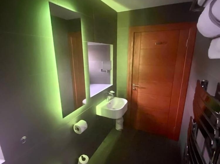 Номер Deluxe, Ravelston House