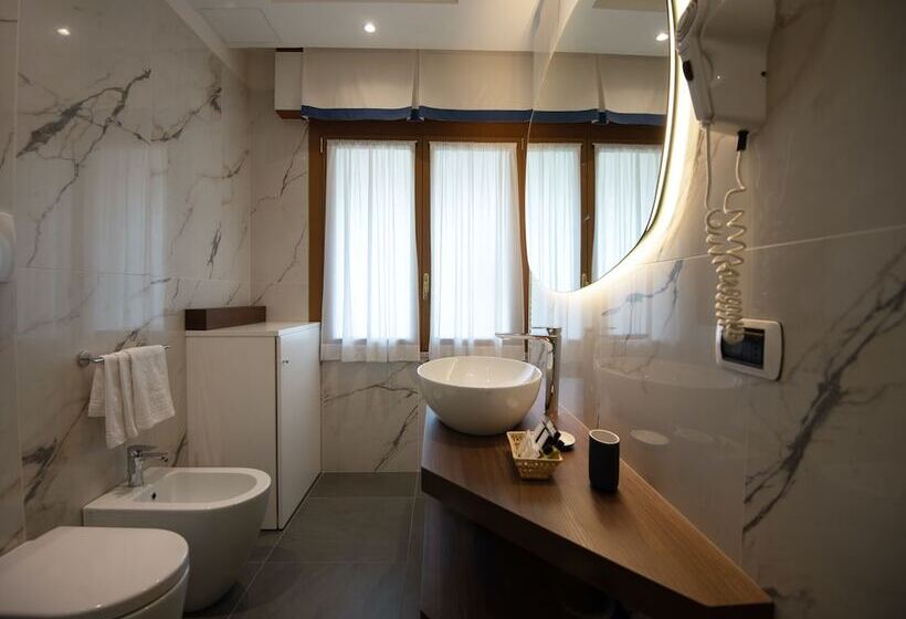 Апартаменты Комфорт 1 Спальня, Residence Lungomare   Charming Apartments