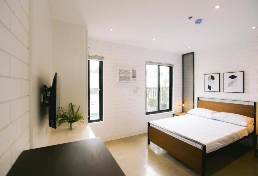 Номер Superior, 10 Oxford Residences