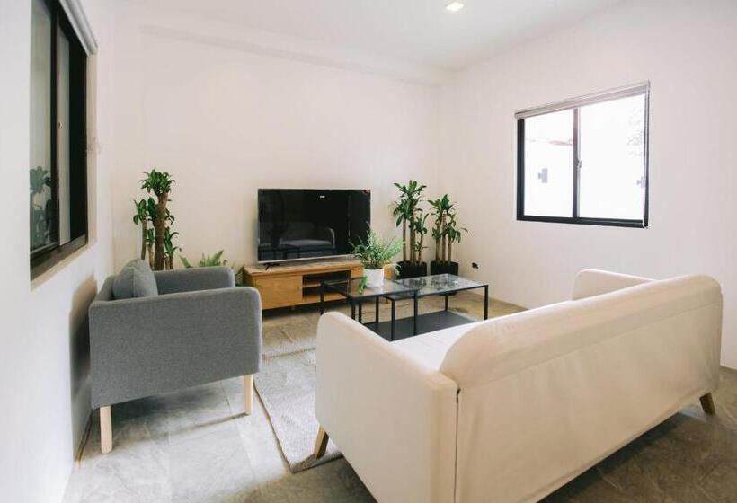Апартаменты 2 Спальни, 10 Oxford Residences