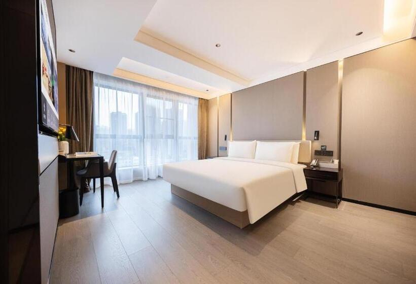 Номер Стандарт, Atour Hotel Zhongshan Nantou Haiya Colorful City