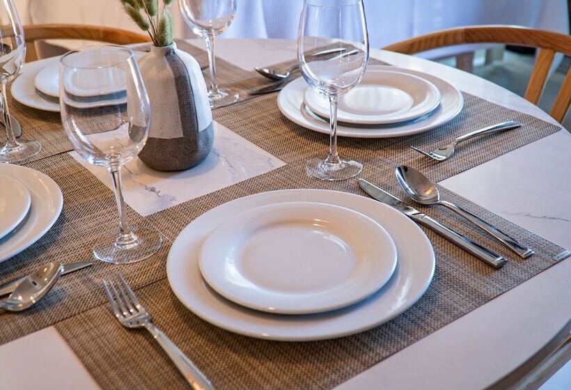 Apartament 1 Dormitor, Flamboyan Hotel & Residences