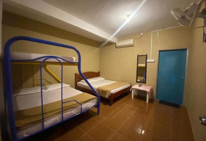 침실 2개 스위트, Oyo 90910 Homestay D Lalang Inn