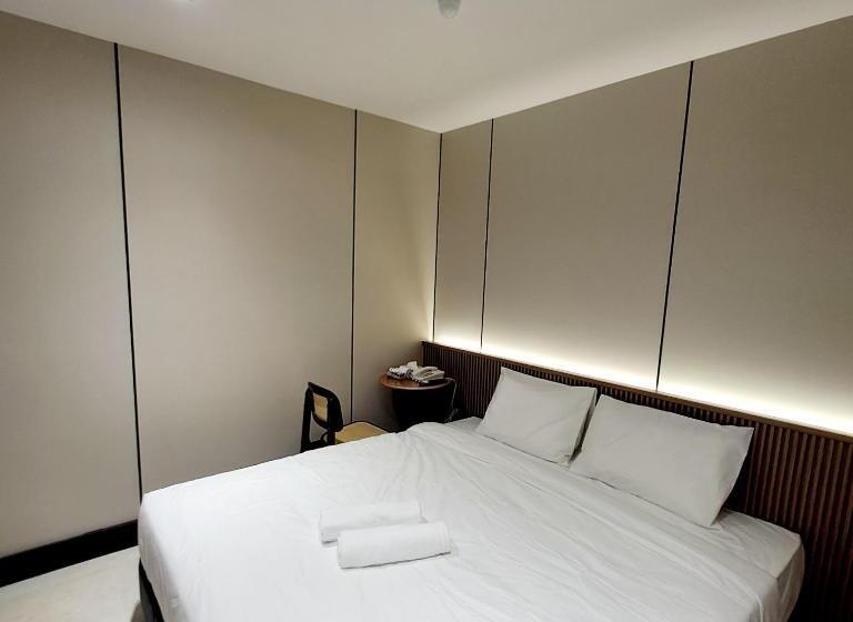 스탠다드 룸 킹사이즈 침대, Urban Inn, Salak Tinggi