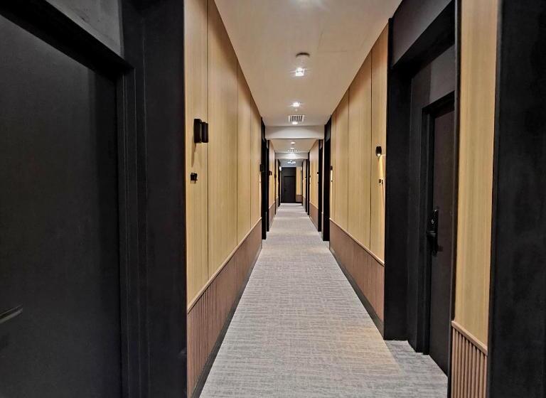 Номер Deluxe, Urban Inn, Salak Tinggi