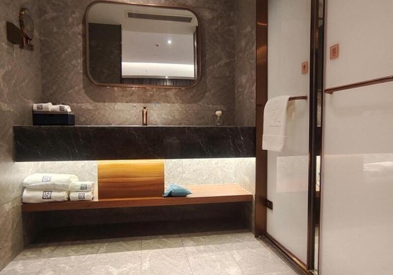 Президентский Люкс, Lanou Hotel Lianyungang Donghai High Speed Railway Station Crystal City