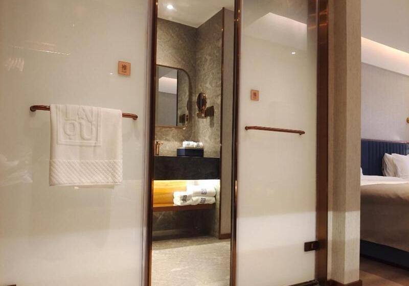 Семейный Номер Deluxe, Lanou Hotel Lianyungang Donghai High Speed Railway Station Crystal City