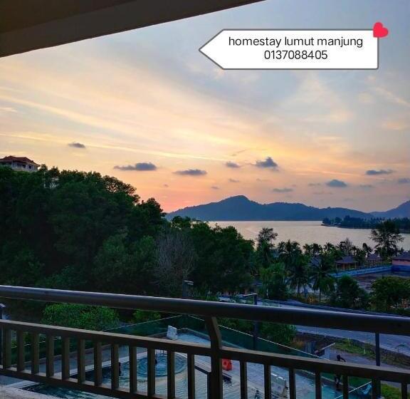 Апартаменты 1 Спальня Вид на Бассейн, Marina Heights Hotel 3 Bedrooms Swimming Pool View Lumut Manjung