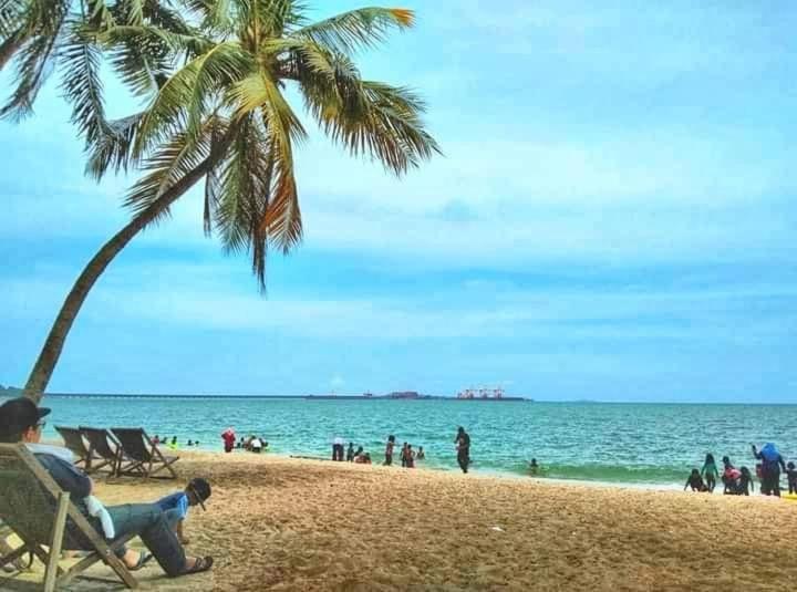 Апартаменты 1 Спальня Вид на Бассейн, Marina Heights Hotel 3 Bedrooms Swimming Pool View Lumut Manjung