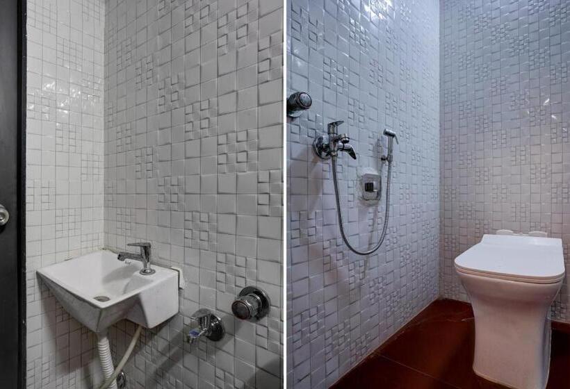 Трехместный Номер Классика, Oyo Hotel Vrindavan Residency