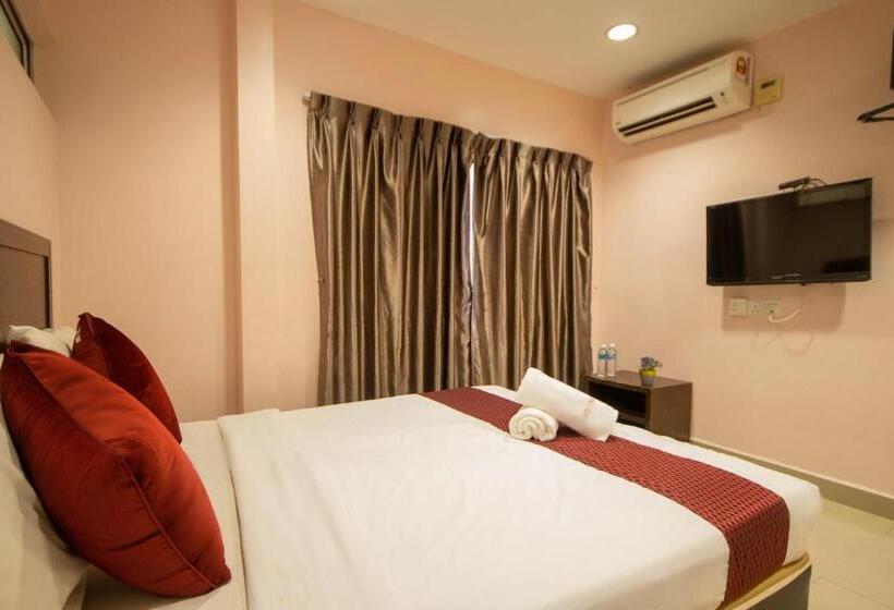 Номер Стандарт Вид на Сад, Sun Inns Hotel Bestari Jaya
