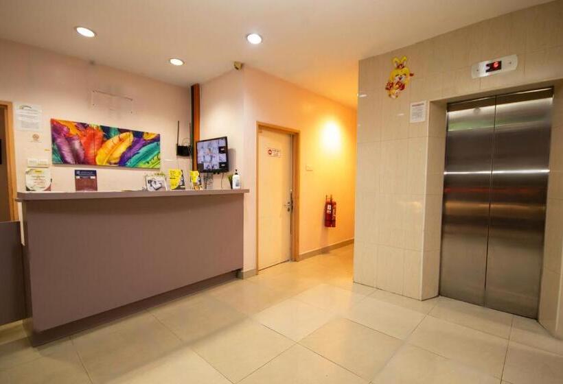 Номер Superior Вид на Сад, Sun Inns Hotel Bestari Jaya