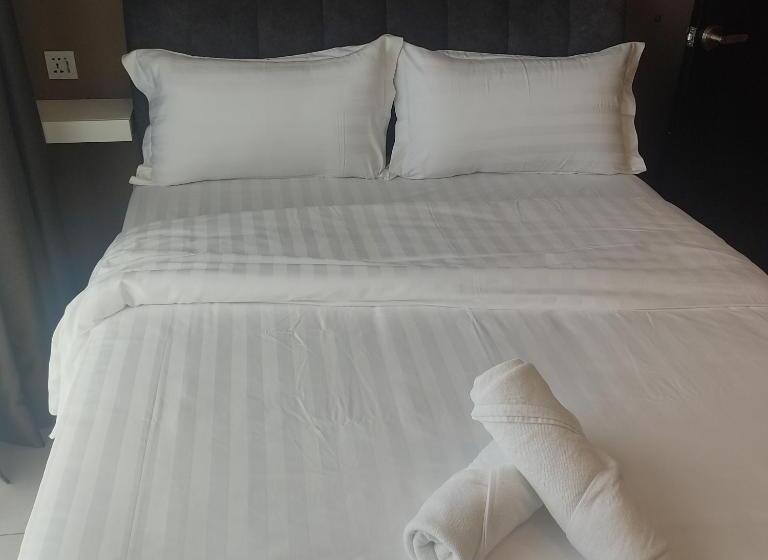 اتاق راحتی سه تخته, Urban Suites Jsw
