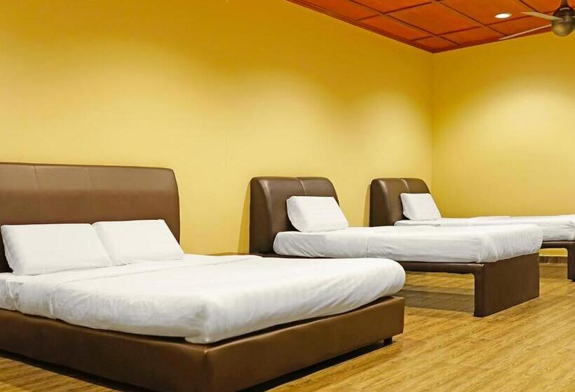 Президентский Люкс, Capital O 90557 Dedsaan Beach Village