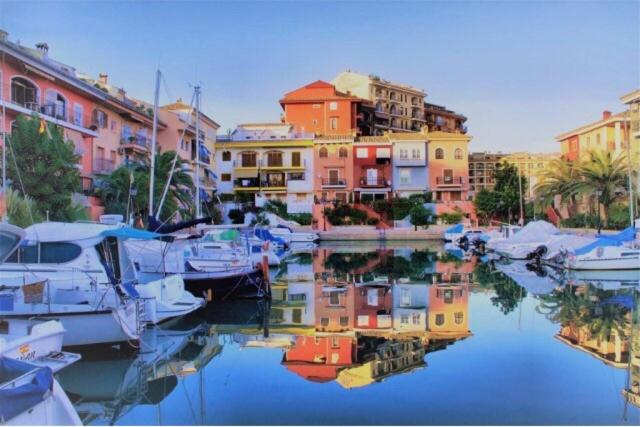 Номер Стандарт, Valencia Beach Room With Private Bathroom Coliving