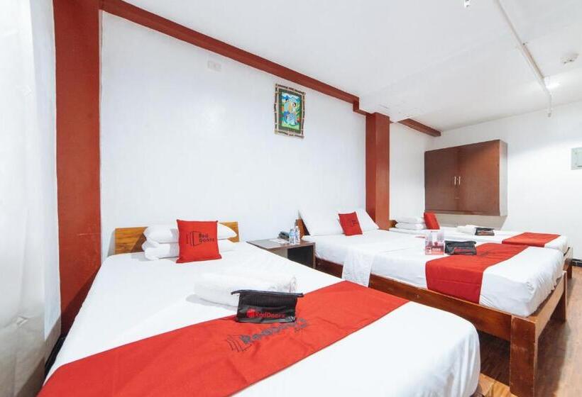 패밀리 룸, Reddoorz At Nirvana Pension House