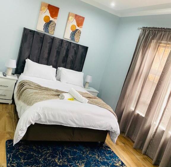 Habitació Estàndard Bany Compartit, Airport Imperial Guest House