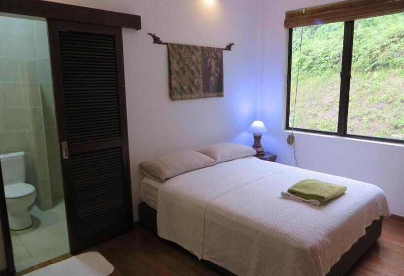 Номер Стандарт Вид на Горы, Nanga Damai Homestay