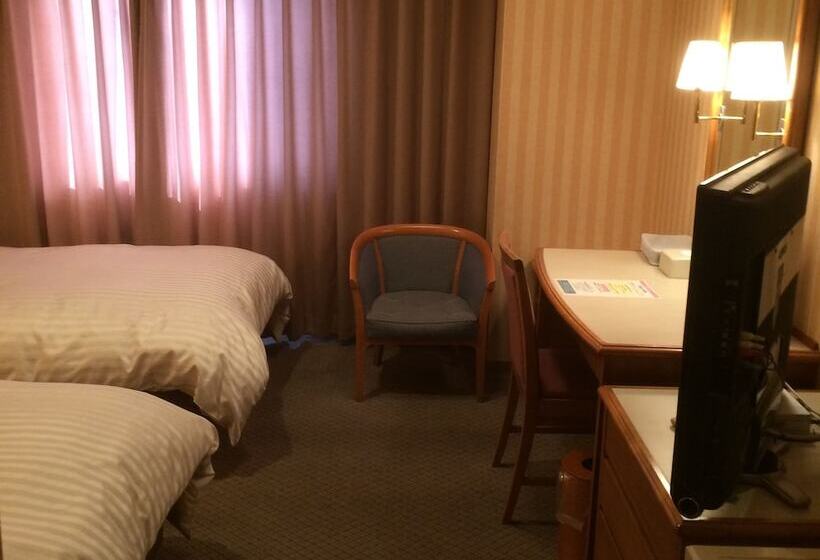 Номер Стандарт, Crown Hills Koriyama