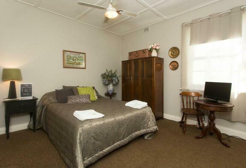 Номер Стандарт Совместная Ванная, Southern Railway Hotel Goulburn