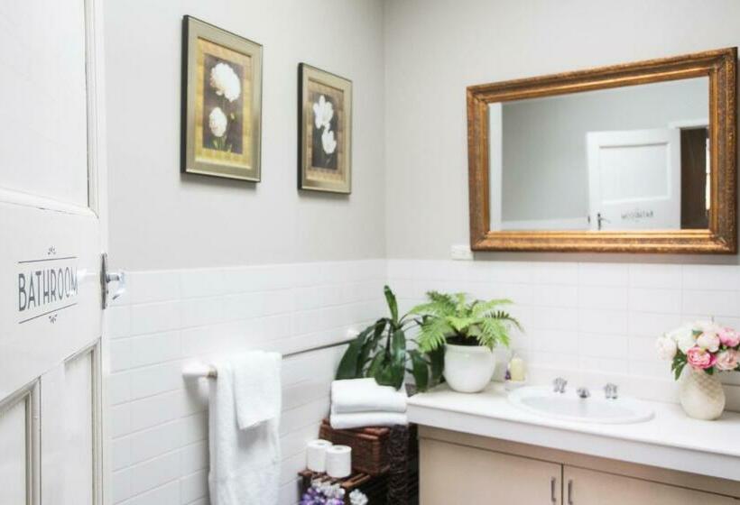 Номер Стандарт Совместная Ванная, Southern Railway Hotel Goulburn