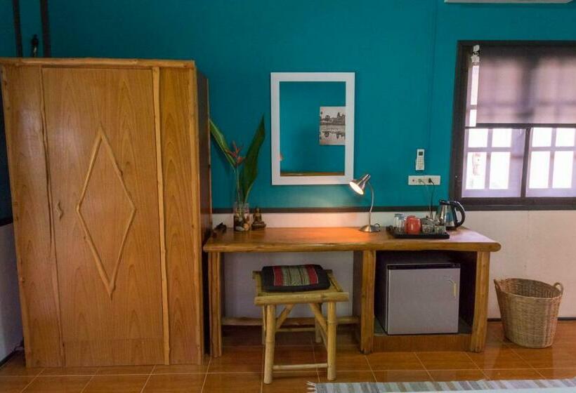 豪华洋房, Oasis Yoga Bungalows