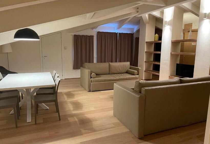 , Ceccarini Suite