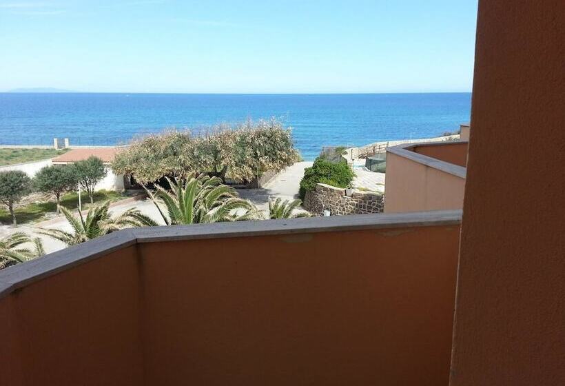스탠다드 4인용 룸 바다전망, Castelsardo Domus Beach
