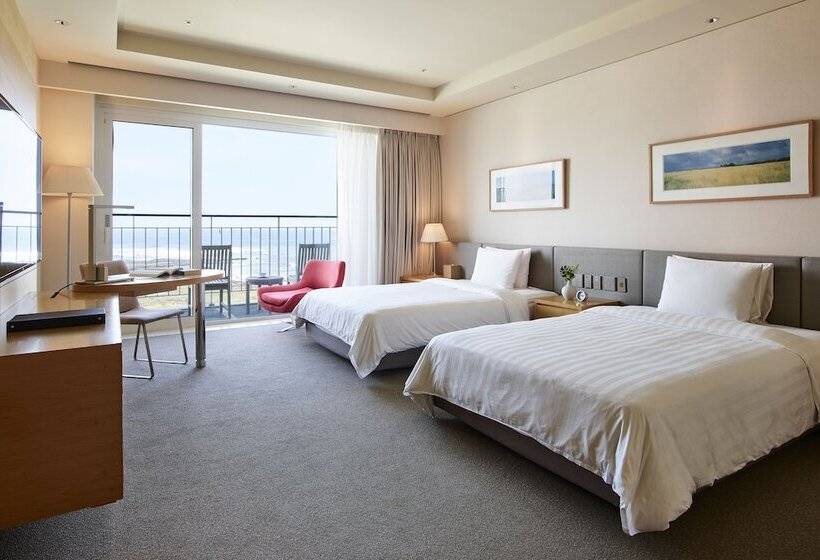 带海景的豪华间, Haevichi Hotel & Resort Jeju