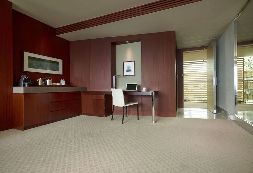 Люкс Superior, Haevichi Hotel & Resort Jeju