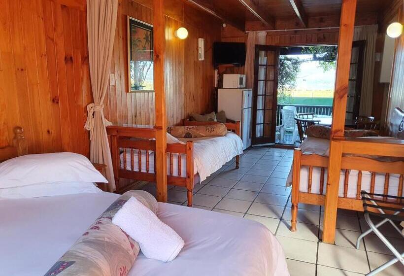 4인용 스탠다드 룸, Lakeside Knysna Accomodation