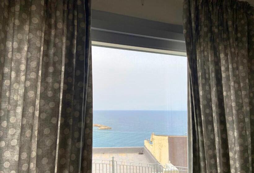 Апартаменты 1 Спальня с Террасой, Residenza Miramare
