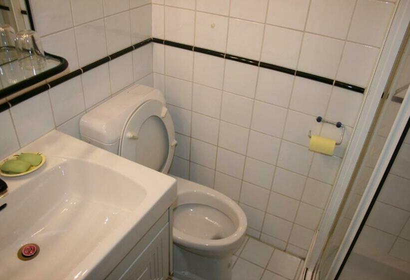 Кровать в Общей Комнате, Hostel Bad Goisern