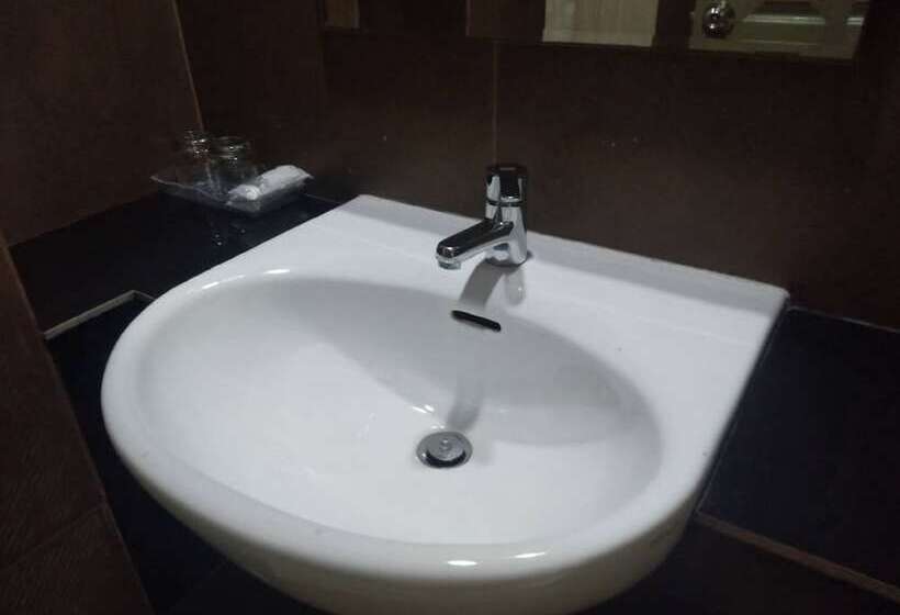 اتاق استاندارد, Aonang Eco Inn Krabi