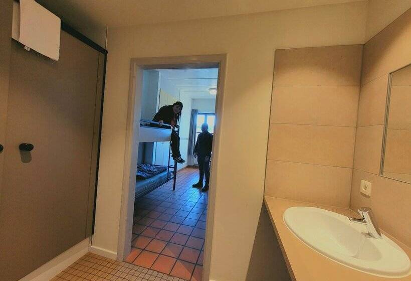 Дом 1 Спальня, Auberge De Jeunesse De Bouillon